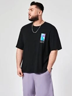 SHEIN Men Statue & Slogan Graphic Drop Shoulder Tee -Man Plus Fashion 16537412784ffb4846ba3cd1609ed5c02bb85a1ae3 thumbnail 405x552
