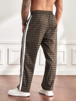 Men Plaid Print Drawstring Waist Pants
