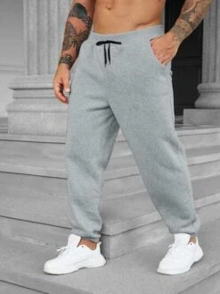 Manfinity Basics Men Drawstring Waist Sweatpants -Man Plus Fashion 1660628461efebb9be2209fad45db5dcab83ba0673 thumbnail 405x552