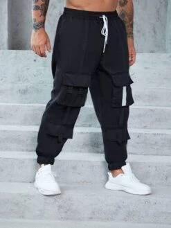 Manfinity LEGND Men Contrast Tape Flap Pocket Drawstring Waist Cargo Pants -Man Plus Fashion 166081254084ffa21c2b86a7b73f2e02b068237b2e thumbnail 405x552