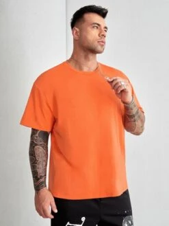 SHEIN Men Letter & Heart Print Tee