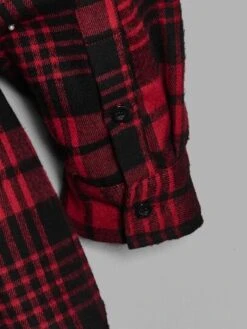 SHEIN Men Plaid Curved Hem Shirt -Man Plus Fashion 16618269677dcae02e8f013699e7bb59c1c4275f87 thumbnail 405x552