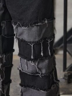 Manfinity EMRG Men Cotton Two Tone Raw Trim Straight Leg Jeans -Man Plus Fashion 1662081592cfa12ce17a1fbfa49b404b3ed3b06e48 thumbnail 405x552