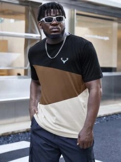 Manfinity Homme Men Cut And Sew Antler Print Tee -Man Plus Fashion 1662087845eb88c54df0a00564e32f15f66d4fc39d thumbnail 405x552