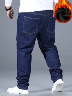 Men Slant Pocket Thermal Lined Jeans