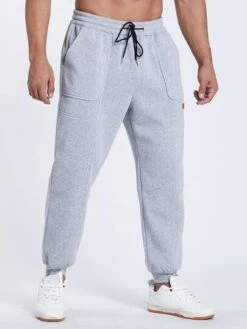 Manfinity Homme Men Patched Detail Drawstring Waist Sweatpants -Man Plus Fashion 1666941407eb70165ca58bb22d51f769dab96b1dfb thumbnail 405x552