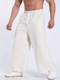 Manfinity Hypemode Men Drawstring Waist Wide Leg Pants -Man Plus Fashion 16671997319e293f82c9bc5cc9aeec10409f85f37a thumbnail 405x552