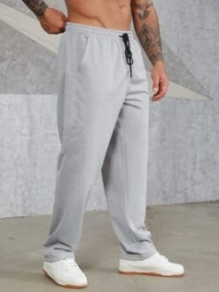 Manfinity Homme Men Letter Patched Drawstring Waist Sweatpants -Man Plus Fashion 1668998663075c5064df29592cb2454927b56970d4 thumbnail 405x552