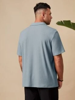 Manfinity Homme Men Solid Ribbed Knit Polo Shirt