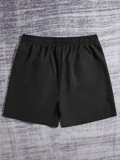 Manfinity Hypemode Men Heart Print Drawstring Waist Shorts