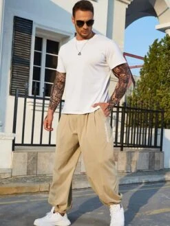 Men Letter Graphic Drawstring Waist Pants -Man Plus Fashion 1672996202f2fb39263d77d235f8054545dfc36bc0 thumbnail 405x552