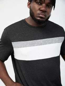 Manfinity Homme Men Color Block Tee -Man Plus Fashion 1673663756bbc8e1bb3b0c4515592f1689c7455aa7 thumbnail 405x552