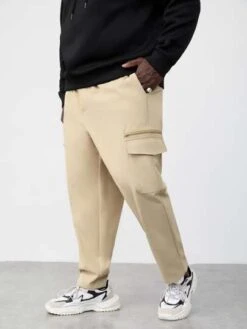 SHEIN Men Drawstring Waist Flap Pocket Cargo Pants -Man Plus Fashion 1673745969052019e63402610202aa44a0b7f772c2 thumbnail 405x552