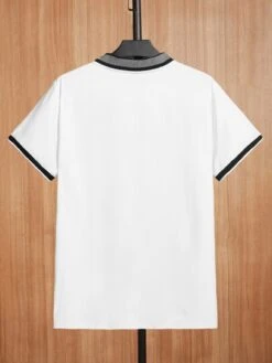 SHEIN Men Letter Patched Striped Trim Polo Shirt