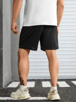 Men Cloud & Lightning Print Drawstring Waist Shorts