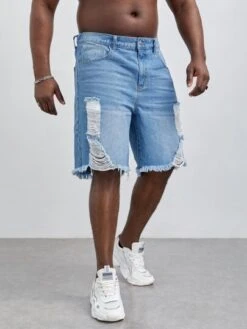 SHEIN Men Ripped Raw Hem Denim Shorts