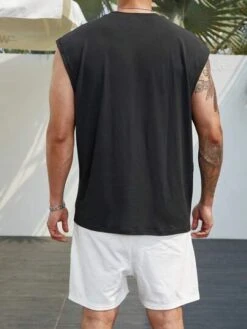 Manfinity EMRG Men Letter Graphic Tank Top