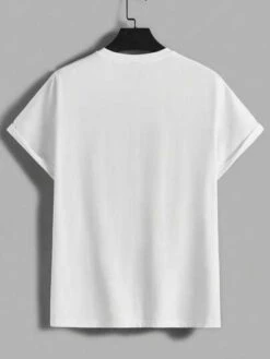 SHEIN Manfinity Hypemode Men Plus Figure And Playing Card Print Tee