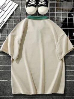 Men Letter Graphic Contrast Collar Polo Shirt