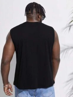 Manfinity Homme Men Cotton Guitar & Slogan Graphic Tank Top