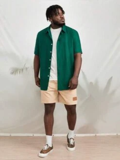 SHEIN Men Solid Button Front Shirt Without Tee -Man Plus Fashion 16800606802e9fde471b438d35ce8494ab35b7816c thumbnail 405x552