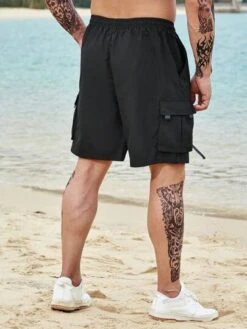 Men Buckle Tape Flap Pocket Drawstring Waist Cargo Shorts