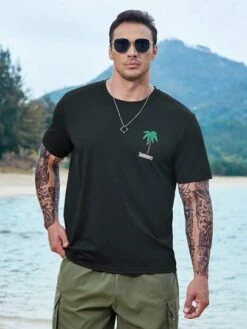 Men Tropical And Letter Graphic Tee