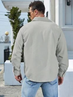 Manfinity Homme Men Letter Patched Detail Flap Pocket Shirt