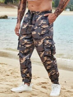 Men Camo Print Flap Pocket Drawstring Waist Cargo Pants -Man Plus Fashion 16807875456efac3bb371aabf626bac3da1b4d6c39 thumbnail 405x552