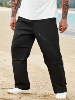 Men Zip Pocket Drawstring Waist Pants -Man Plus Fashion 1680854509038f6c46f59614ee0a6b08300a5b5a2e thumbnail 405x552