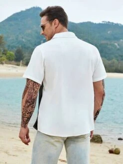 Men Colorblock Antlers Embroidery Button Up Shirt