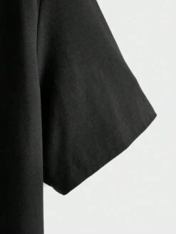 Manfinity Hypemode Men Cotton Cartoon Graphic Tee -Man Plus Fashion 16812684150762fc11e6387bd431afe57217c10495 thumbnail 405x552 2