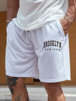 Manfinity Sporsity Men Letter Graphic Drawstring Waist Shorts -Man Plus Fashion 1681457576a3e7d0bcf492c625aa573aee6793b44a thumbnail 405x552