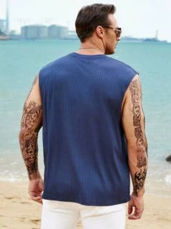 Men Solid Ribbed Knit Tank Top