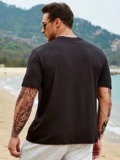 Manfinity Homme Men Solid Ribbed Knit Tee