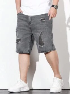 Manfinity LEGND Men Cotton Ripped Frayed Bermuda Shorts -Man Plus Fashion 168189587988a704bee8862061058b999265ea84fa thumbnail 405x552