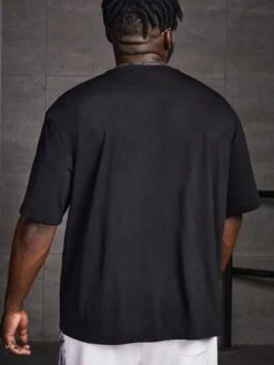 Manfinity Hypemode Men Cotton Cartoon & Letter Graphic Tee