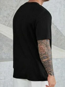 SHEIN Men Cartoon & Slogan Graphic Tee