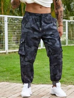Manfinity LEGND Men Camo Print Flap Pocket Drawstring Waist Cargo Pants -Man Plus Fashion 1682332062a27fad06c2c153f097ac87dfdd8a92d0 thumbnail 405x552