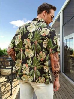 Men Tropical Print Shirt