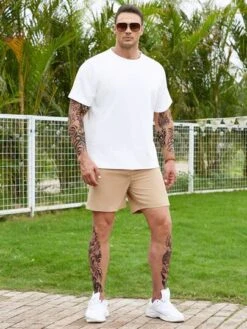 Manfinity Basics Men Solid Textured Knit Tee -Man Plus Fashion 168257328649e284cc0b797f2c1cca1011d5034d7d thumbnail 405x552