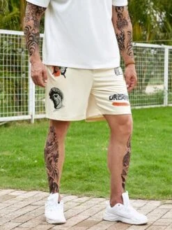 Manfinity Hypemode Men Letter & Figure Graphic Drawstring Waist Shorts -Man Plus Fashion 168257803928d63bafcf16ccb2715396959a3710f9 thumbnail 405x552