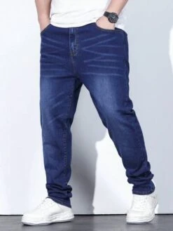 Manfinity Homme Men Cotton Slant Pocket Straight Leg Jeans -Man Plus Fashion 1683263703c1d9616d394deb48a9aca2025c21f1aa thumbnail 405x552
