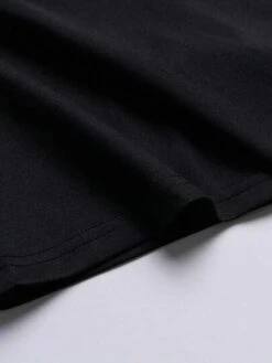 Manfinity EMRG Men Astronaut & Letter Graphic Tee -Man Plus Fashion 1683443021a1496c50e438471ecf6fe6eb482208a4 thumbnail 405x552