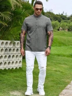 Manfinity Homme Men Half Button Mock Neck Shirt -Man Plus Fashion 1683443485637e579be3cda8a1d49c1291c724bbcf thumbnail 405x552