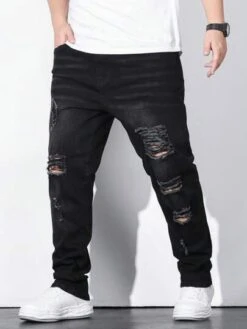 Manfinity LEGND Men Cotton Ripped Frayed Cat Scratch Straight Leg Jeans