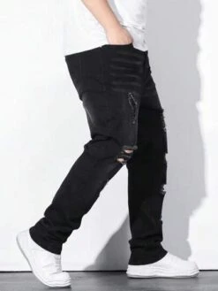 Manfinity LEGND Men Cotton Ripped Frayed Cat Scratch Straight Leg Jeans -Man Plus Fashion 16836816233bc48f62606bfa8fce2cc6e7b13033c5 thumbnail 405x552