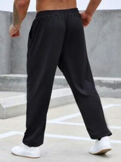 Manfinity Homme Men Solid Drawstring Waist Straight Leg Pants