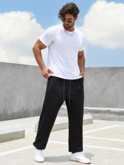 Manfinity Homme Men Solid Drawstring Waist Straight Leg Pants -Man Plus Fashion 1683795572e55c3544ddd97998f4a3bf4c83ae9085 thumbnail 405x552