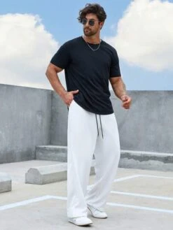 Manfinity Hypemode Men Drawstring Waist Straight Leg Pants -Man Plus Fashion 1683866926cdcf9954032e015bf720968dab10b90c thumbnail 405x552